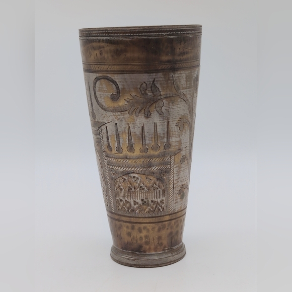 Indian Vintage Ornate Brass Etched Vase 7 Inch - Picture 5 of 9